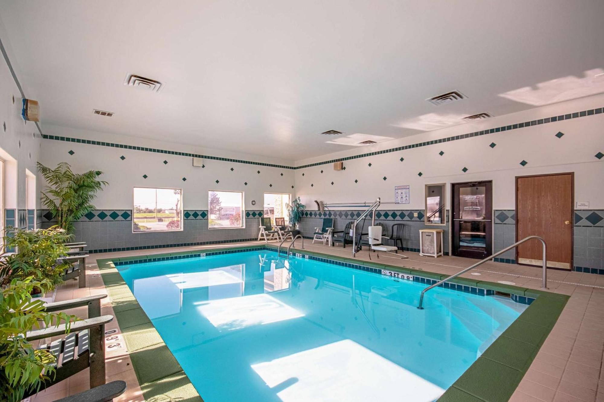 Quality Inn Dodge City Exterior foto